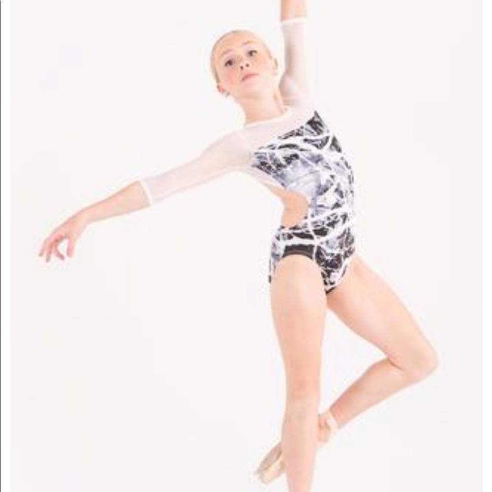 Second Skin Dancewear Cairo Leotard (childs large)